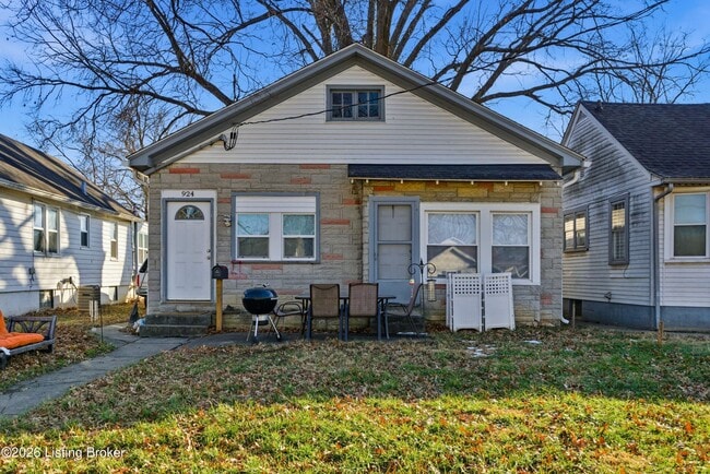 property at 924 Burton Ave