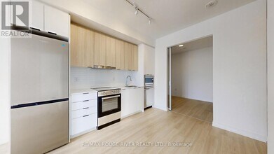 9751 Markham Rd in Markham, ON - Building Photo - Building Photo