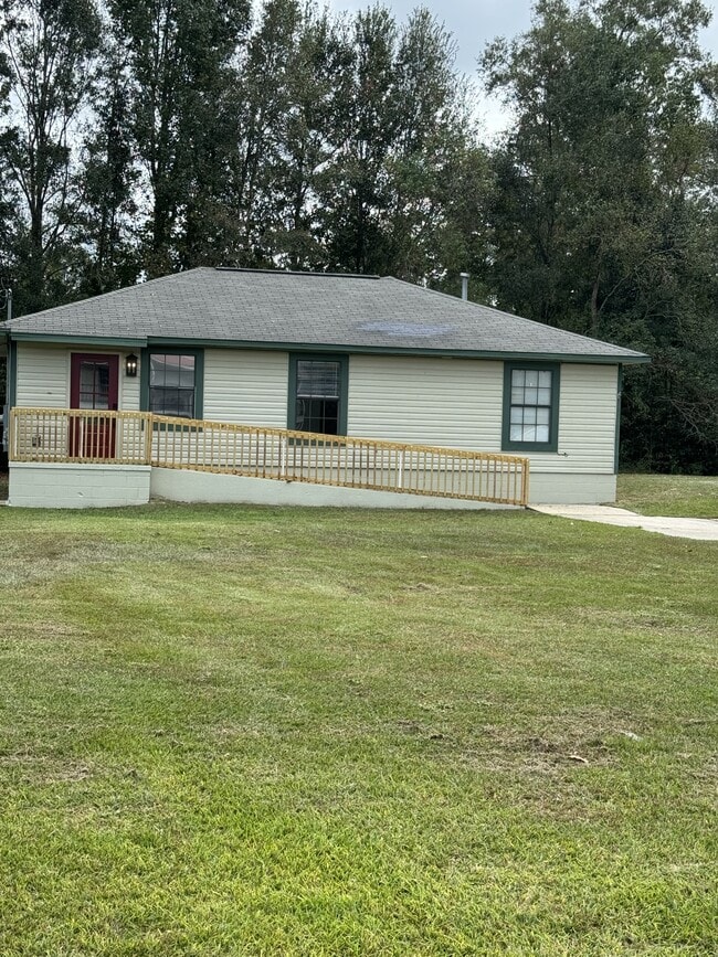 property at 461 Benjulyn Rd
