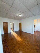 207 Jewett Ave in Jersey City, NJ - Building Photo - Building Photo