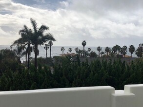 30506 Morning View Dr in Malibu, CA - Building Photo - Building Photo