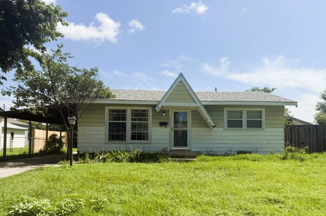 property at 2522 S Exchange Pl
