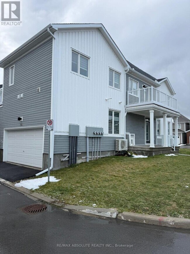 506 Oldenburg Ave in Ottawa, ON - Building Photo - Building Photo