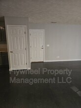 2074 Leota St in Springfield, TN - Building Photo - Building Photo
