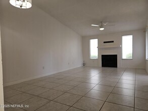 1107 Sea Hawk Dr in Palm Valley, FL - Building Photo - Building Photo