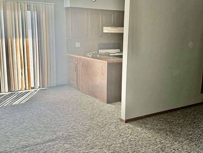 8630 Lane Ave in Raytown, MO - Building Photo - Building Photo