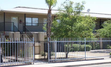 East Earll Apartments/Edmar in Phoenix, AZ - Building Photo