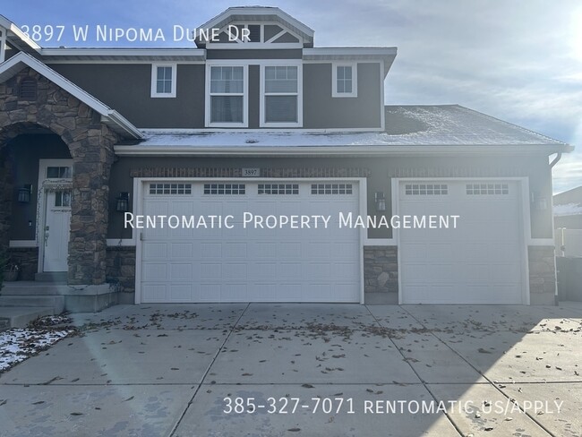 3897 Nipoma Dune Dr in South Jordan, UT - Foto de edificio - Building Photo