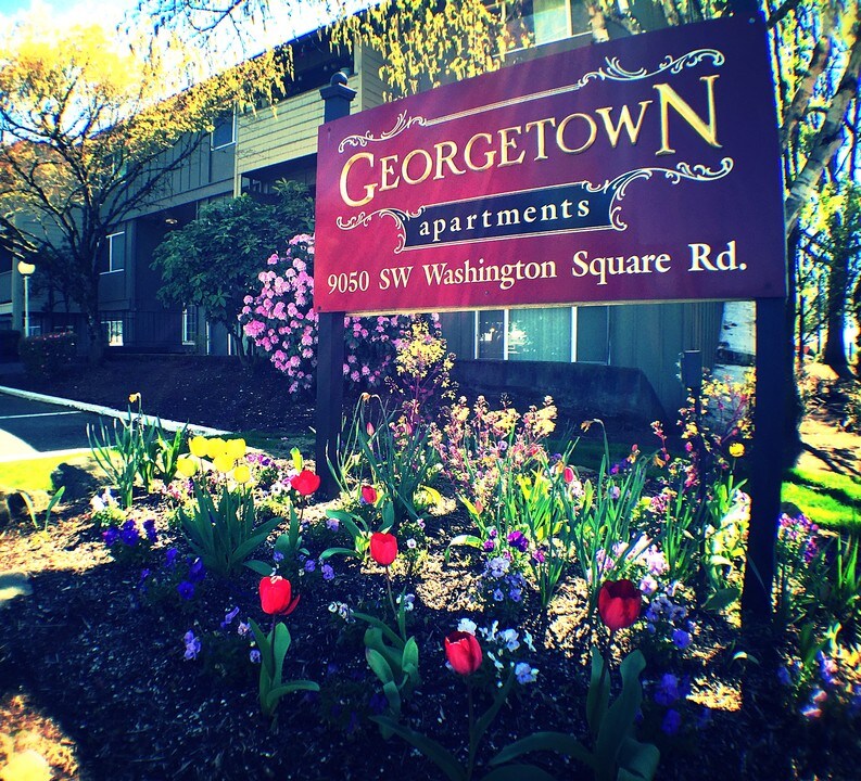 Georgetown Manor Apartments in Tigard, OR - Foto de edificio