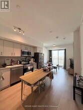 3429 Sheppard Ave E in Toronto, ON - Building Photo - Building Photo