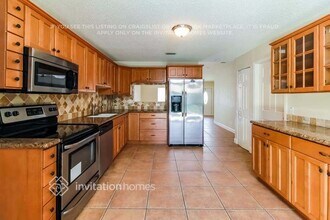 5447 Twin Oakes Rd in Greenacres, FL - Building Photo - Building Photo