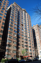 20 Sutton Place S in New York, NY - Building Photo - Building Photo