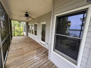 527 Superior Cir in Chapin, SC - Building Photo - Building Photo