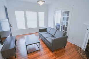 706 Rosedale St in Houston, TX - Building Photo