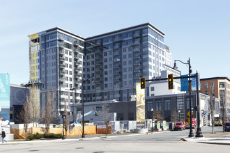 Alloy at Assembly Row in Somerville, MA - Foto de edificio - Building Photo