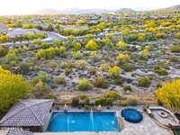 6012 E Thunder Hawk Rd in Cave Creek, AZ - Building Photo - Building Photo