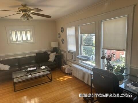 70 Union St