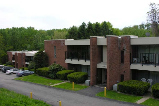 The Pearl Apartments in Coraopolis, PA - Building Photo - Building Photo