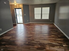 9114 Robey Meadows Ln in Indianapolis, IN - Building Photo - Building Photo