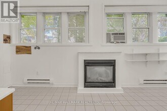 321 Palmerston Blvd in Toronto, ON - Building Photo - Building Photo