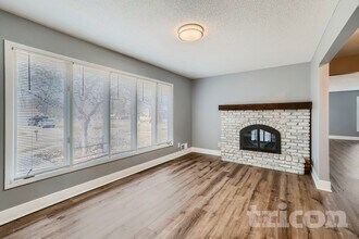 820 Shenandoah Ln N in Plymouth, MN - Building Photo - Building Photo