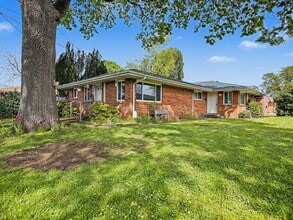 1130 17th St SE in Salem, OR - Building Photo - Building Photo