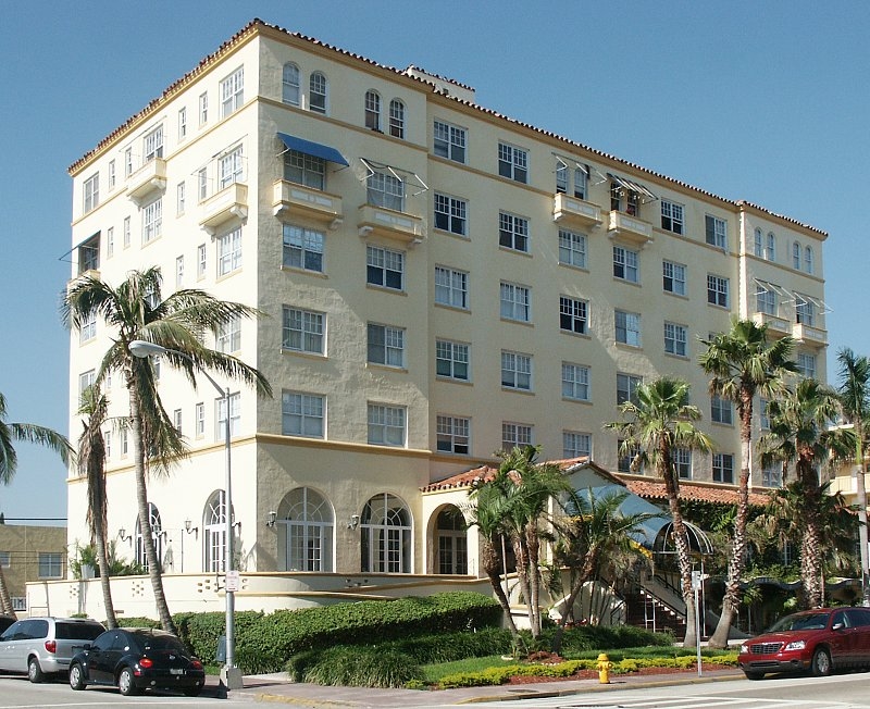 The Alamac in Miami Beach, FL - Building Photo