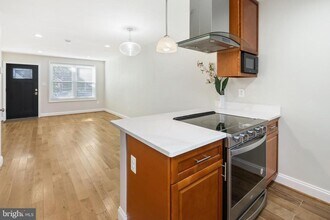 55 Dale St in Alexandria, VA - Building Photo - Building Photo