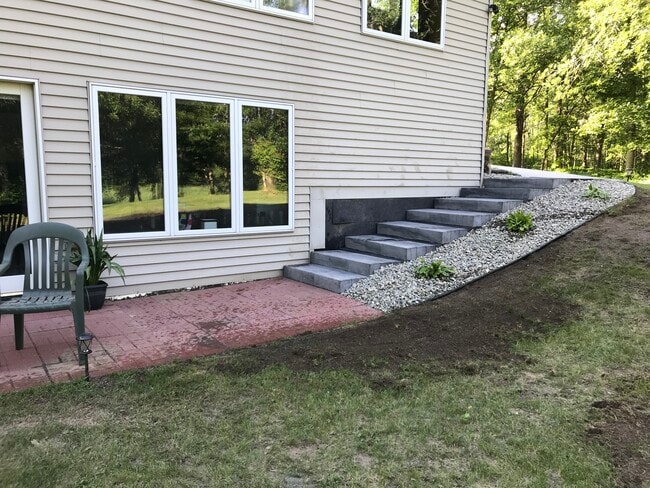 7680 Birchmont Beach Rd NE in Bemidji, MN - Foto de edificio - Building Photo