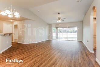322 NE 14th Terrace in Cape Coral, FL - Building Photo - Building Photo