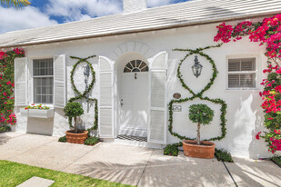 417 Peruvian Ave in Palm Beach, FL - Building Photo