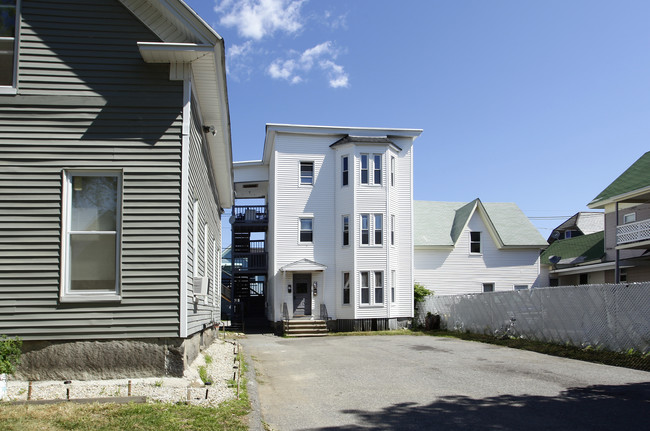 304-306 Manchester St in Manchester, NH - Building Photo - Building Photo