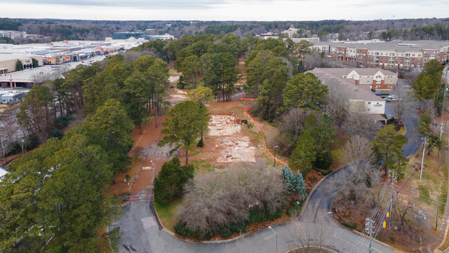 The Factory at Crabtree North in Raleigh, NC - Building Photo - Building Photo