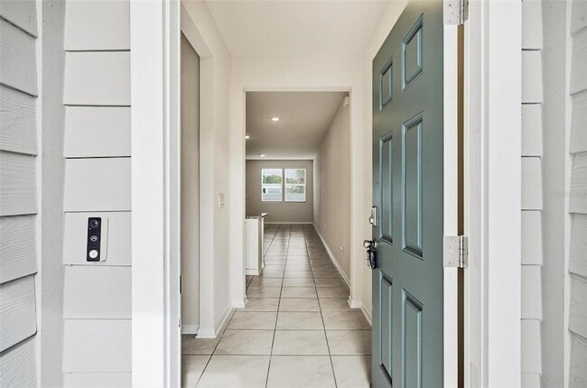 165 Redbud Rd in Palm Coast, FL - Foto de edificio - Building Photo