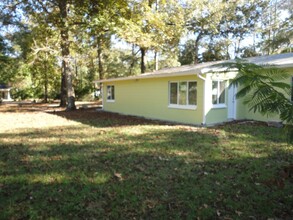 3608 NW 22nd Pl in Gainesville, FL - Building Photo - Building Photo