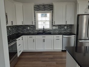 200 Adair St, Unit A in Fredericksburg, VA - Building Photo - Building Photo