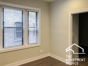 3818 N Sheffield Ave, Unit 2 in Chicago, IL - Foto de edificio - Building Photo