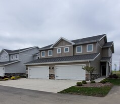 3410 32nd Ave in Hudsonville, MI - Building Photo