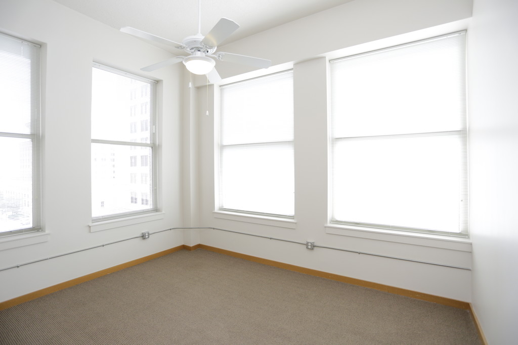 Grand Boulevard Lofts Apartments in Kansas City, MO