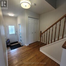 238 Claridge Dr in Ottawa, ON - Building Photo - Building Photo