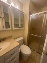 38 Walnut St in Jersey City, NJ - Building Photo - Building Photo