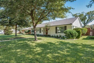 4554 St Landry Dr in Dallas, TX - Building Photo - Building Photo