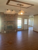 2319 Whitney Dr in Copperas Cove, TX - Building Photo