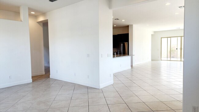 5603 N 194th Ave in Litchfield Park, AZ - Building Photo - Building Photo