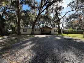 1168 Lang NE Ln in Townsend, GA - Building Photo