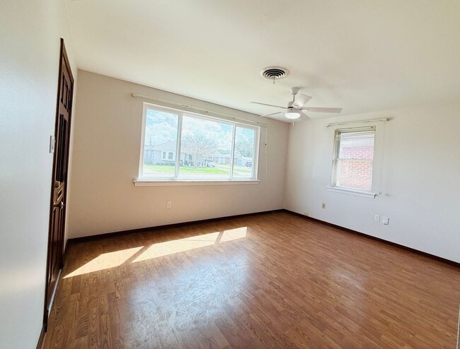 1104 N Bengal Rd in Metairie, LA - Building Photo - Building Photo