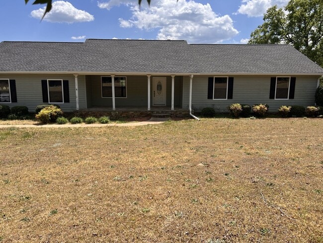 property at 6050 Millwood Rd