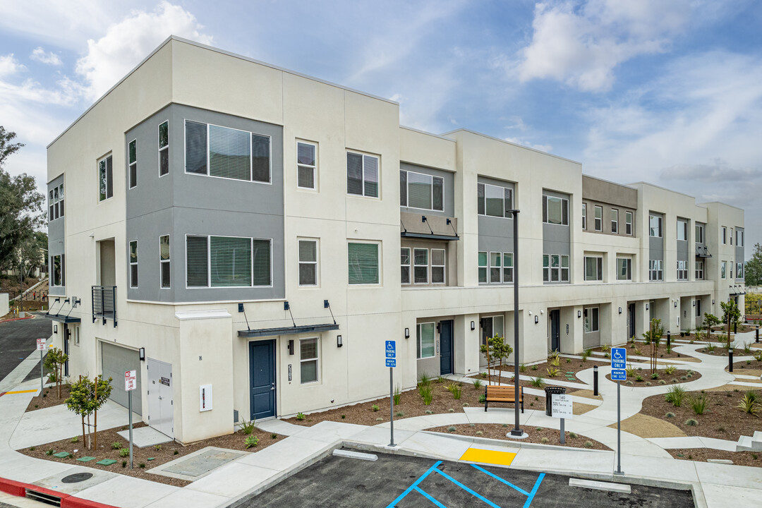 River Gate Townhomes in Montebello, CA - Building Photo