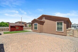 7000 Long Meadow Dr in El Paso, TX - Building Photo - Building Photo