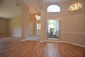 7 St Andrews Ct in Palm Coast, FL - Building Photo - Building Photo